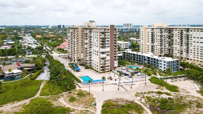 Building Photo - 2000 S Ocean Blvd