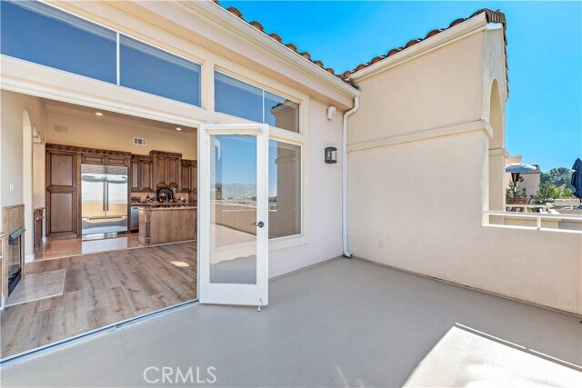 Building Photo - 138 Costa Brava