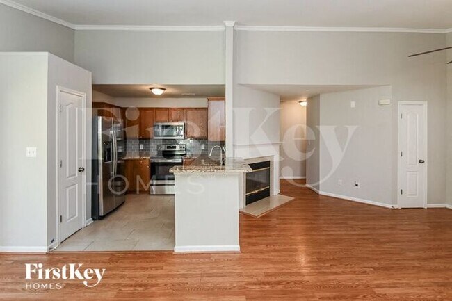 Building Photo - 4310 Cochran Farm Ln