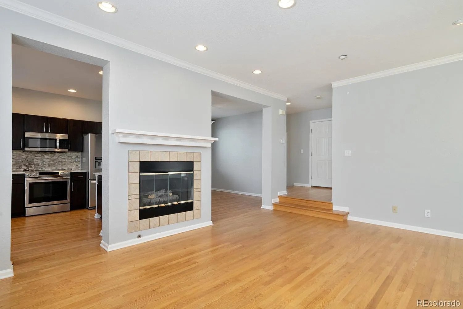 Building Photo - 8094 E Harvard Cir