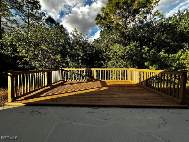 Building Photo - 301 East 12th Street