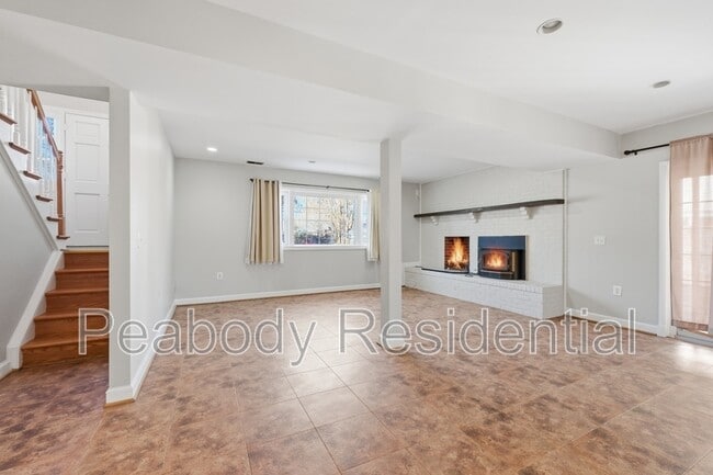 Building Photo - 3343 Slade Run Dr