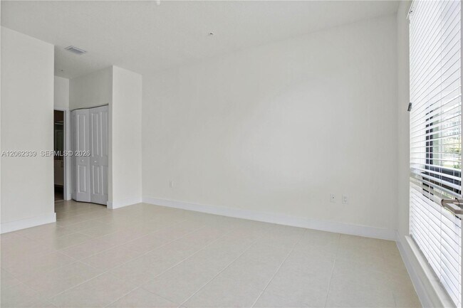 Building Photo - 8001 NW 41st St