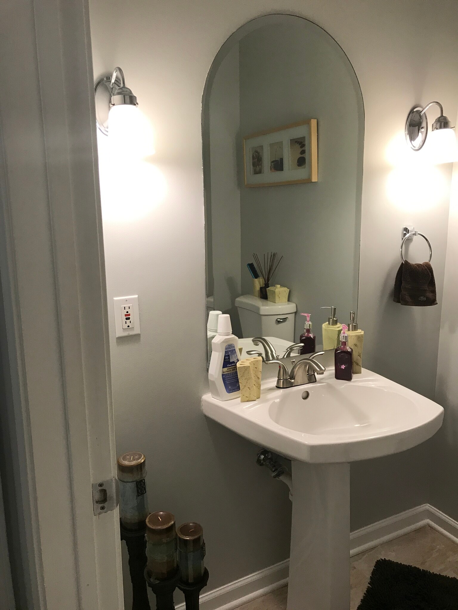 Powder room - 49730 Plymouth Way