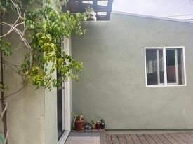 Building Photo - 1311 Marine St