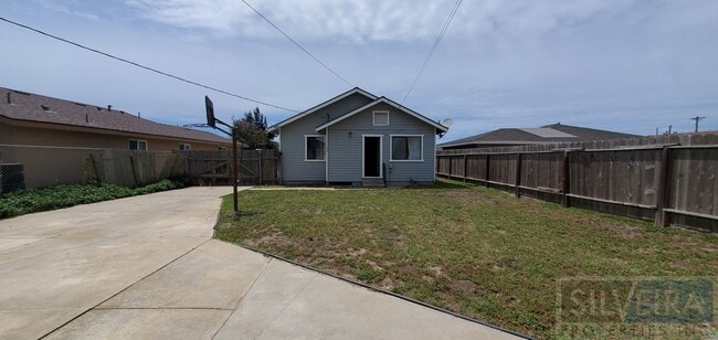 Building Photo - Cozy 2 bedroom 2 Bath home in Guadalupe