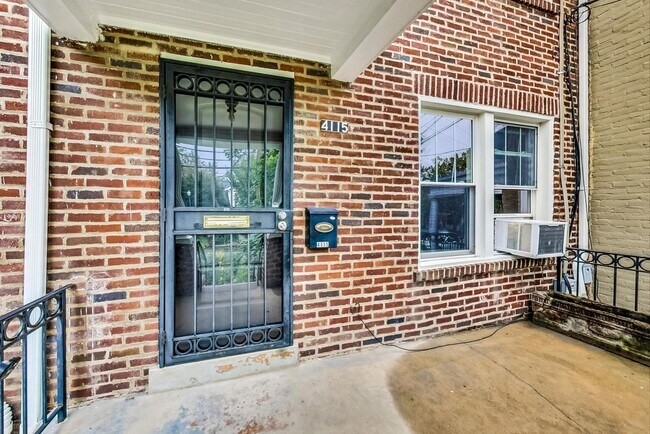 Building Photo - 4115 4th St NW