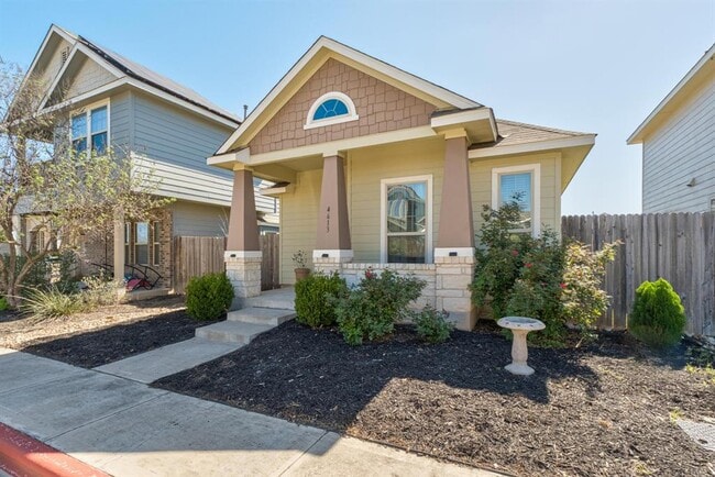 Building Photo - 4613 Graceful Ln