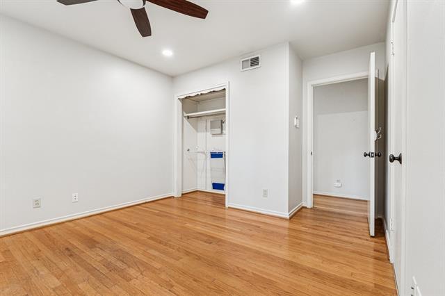 Building Photo - 5834 Melshire Dr
