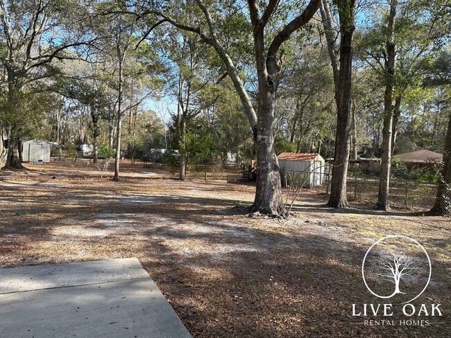 Building Photo - Parker Drive 620 Hinesville, GA