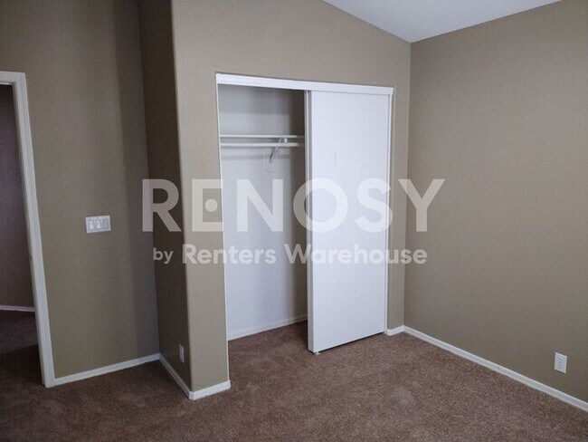 Building Photo - Self-Tour with Rently! Beautiful 3BR + Den Home in Parkwood Ranch!