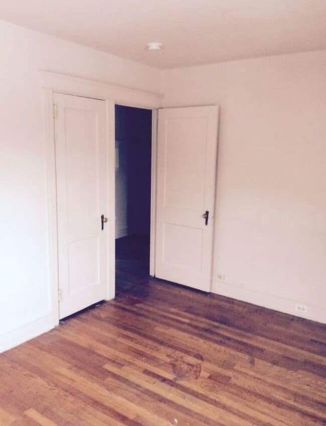 Building Photo - 1447 Markley St