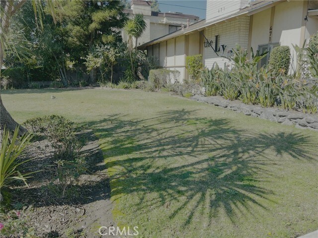 Building Photo - 471 W Duarte Rd