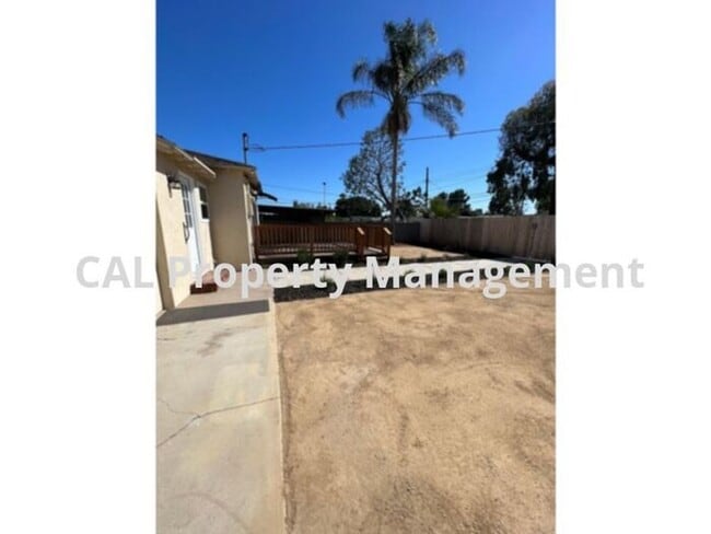 Building Photo - Burbank House for Rent in Great Location!