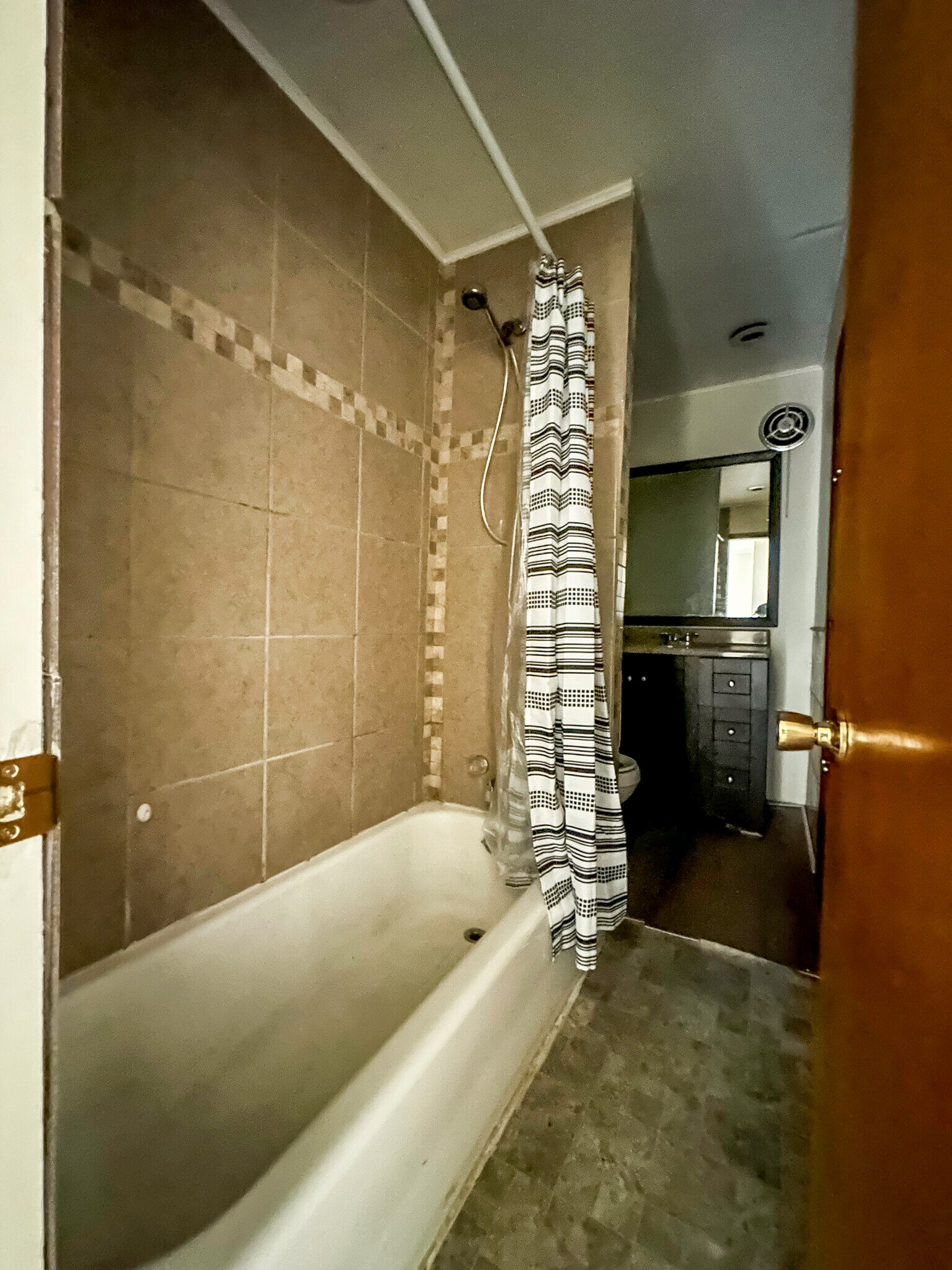 Bathroom - 415 Avenue E