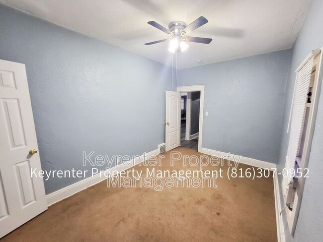 Building Photo - 1601 E 43rd St