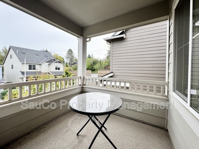 Building Photo - 11877 NW Cedar Ct