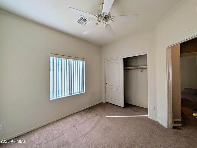 Building Photo - 16071 W Gelding Dr