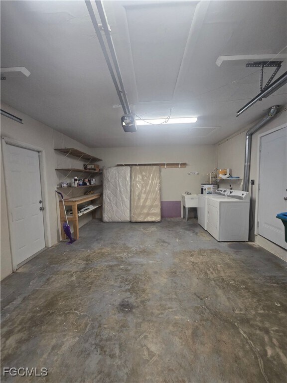 Building Photo - 3829 SE 10th Ave