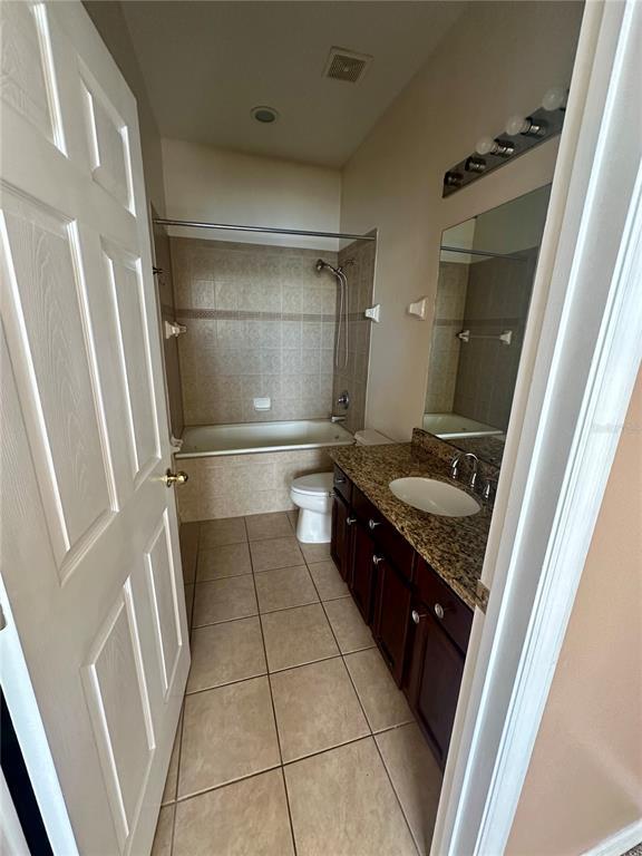 Building Photo - 6112 Chapledale Dr