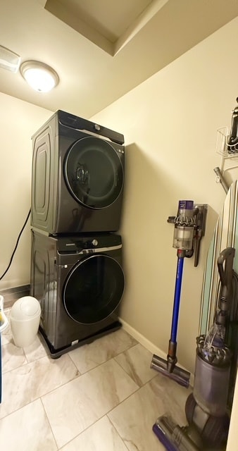 Building Photo - 298 NE Tronson Cir