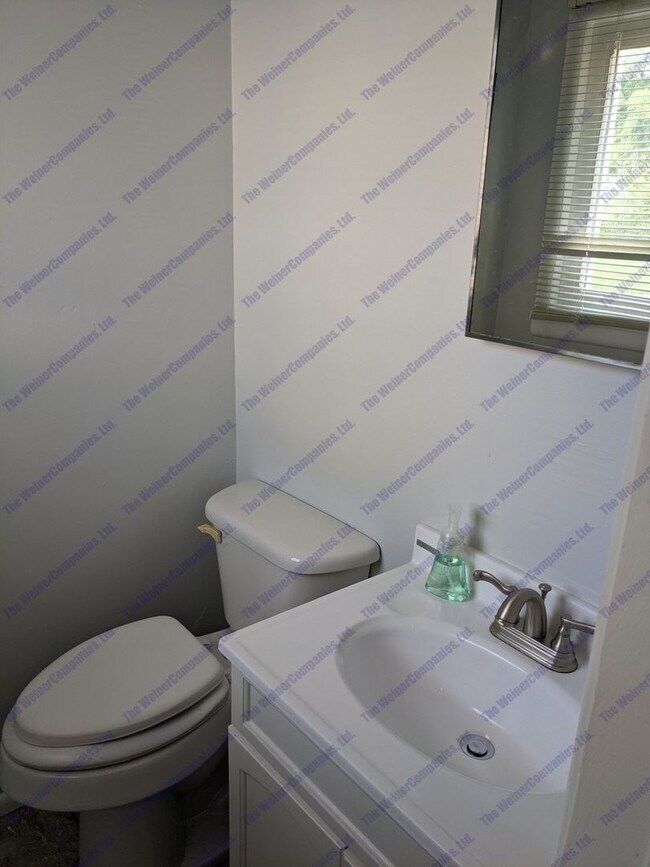 Building Photo - Now leasing!!!