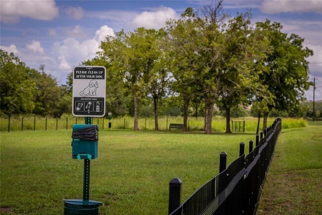 Building Photo - 12212 Dillon Fls Dr