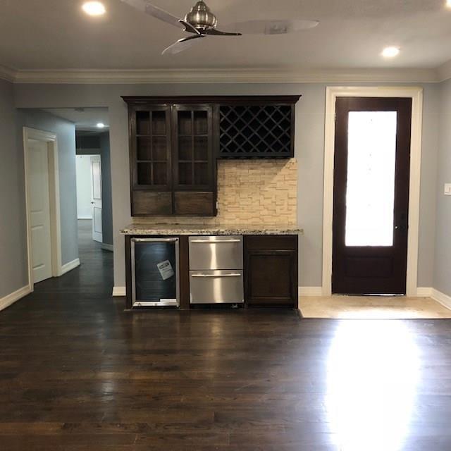 Building Photo - 514 Briar Hill Dr