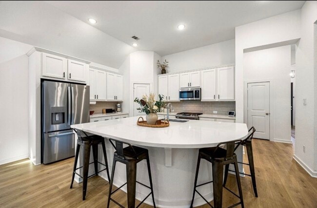 Building Photo - 17303 Merigold Hts Dr