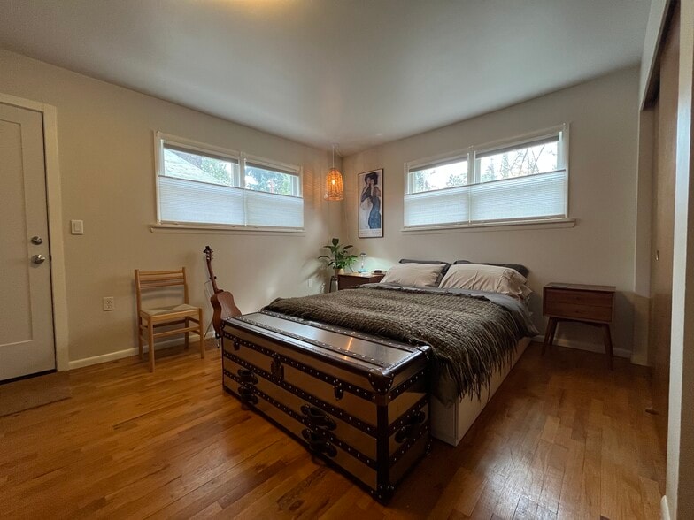 Western Exposure - 19202 20th Ave NW