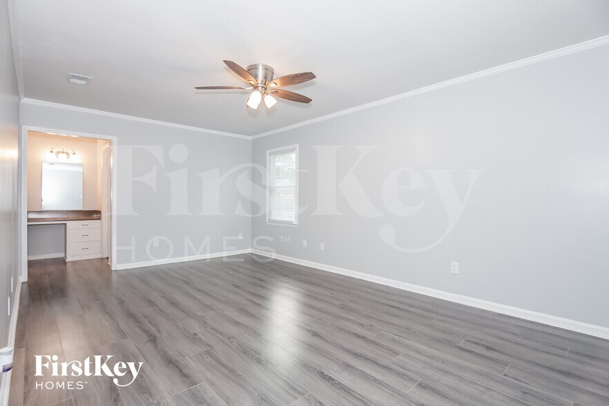 Building Photo - 3541 Heather Ln