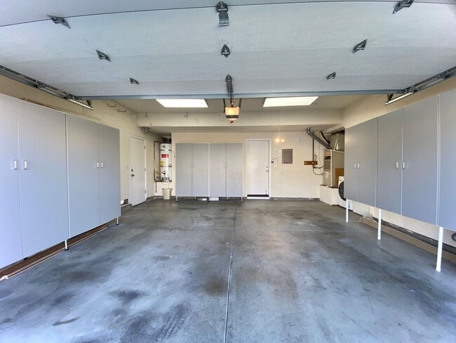 Building Photo - Gorgeous 4-bedroom Ardenwood Home for rent...