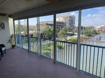 Building Photo - Sought-after Oleander condo available for ...