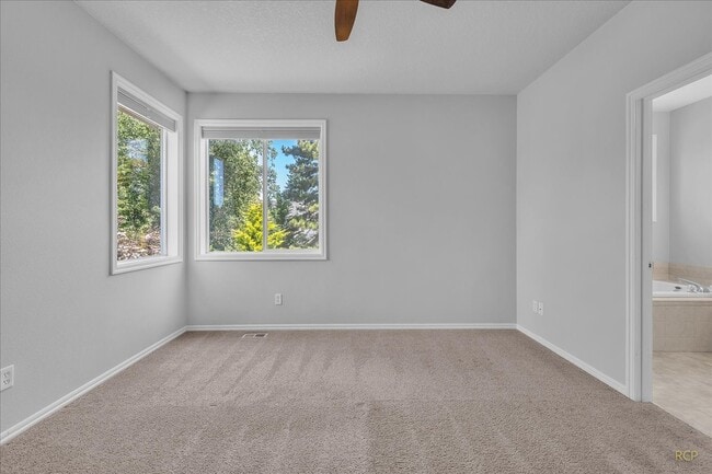 Building Photo - 15097 Spy Glass Ln
