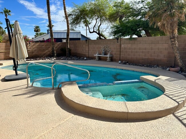 Building Photo - 4-Bedroom Home in Mesa Del Sol with Heated Pool and Spa