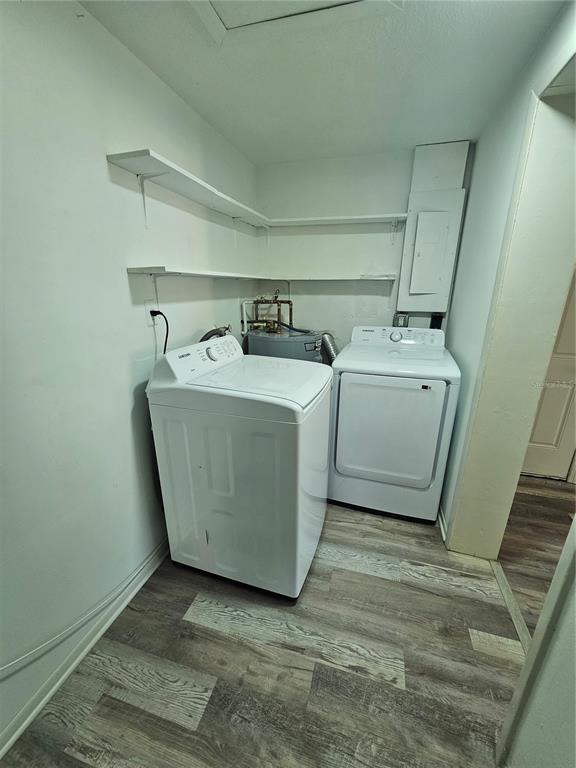 Building Photo - 4849 Camphor Ave