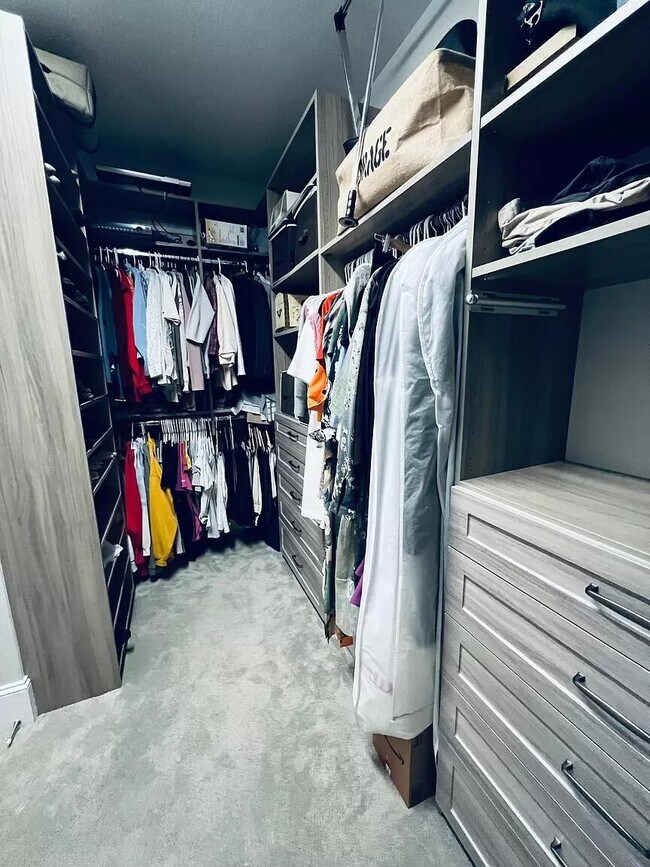 Building Photo - 8608 Costmary Ln