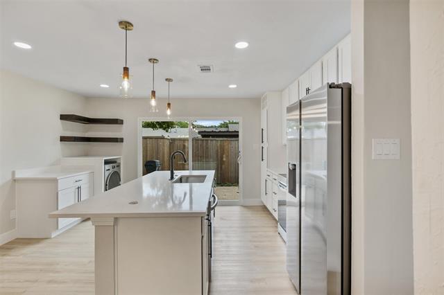 Building Photo - 10720 Pagewood Dr