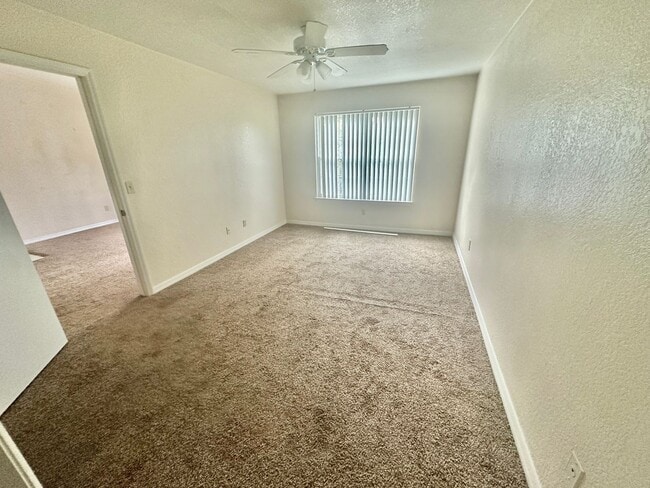 Building Photo - Orlando - 1 Bedroom, 1 Bathroom - $1,195.00
