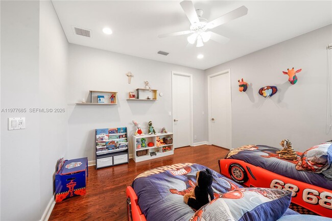 Building Photo - 2458 Provence Ct