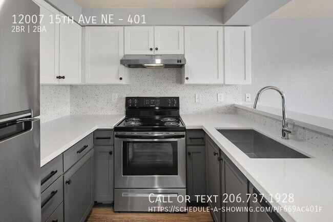 Building Photo - 12007 15th Ave NE