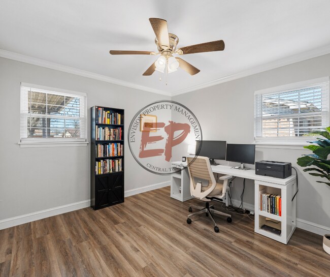 Building Photo - 6319 Wiethorn Dr