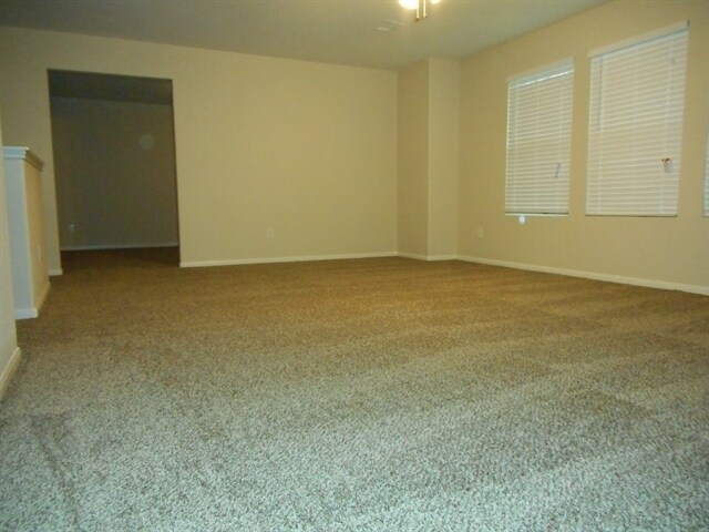 Building Photo - 15911 Sheldon Ridge Way
