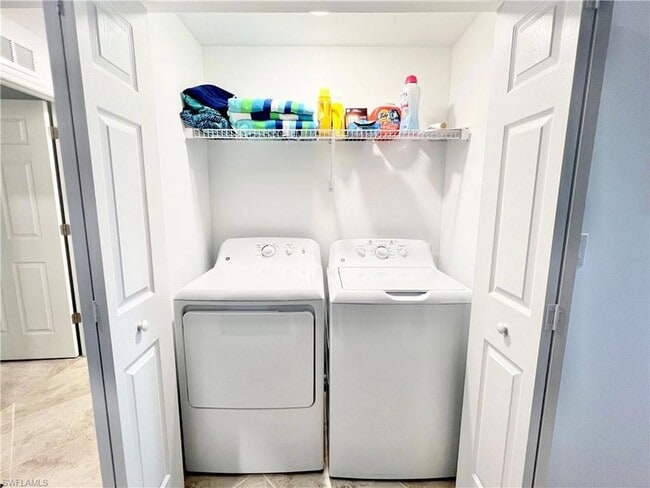 Building Photo - 43031 GREENWAY Blvd