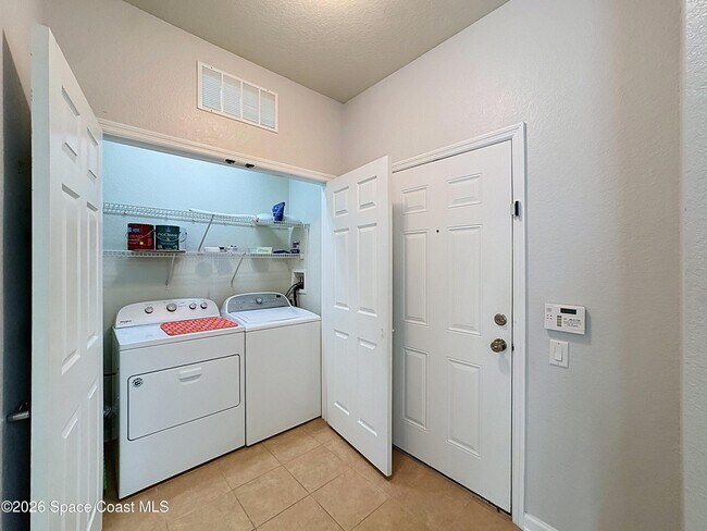 Building Photo - 1626 Peregrine Cir