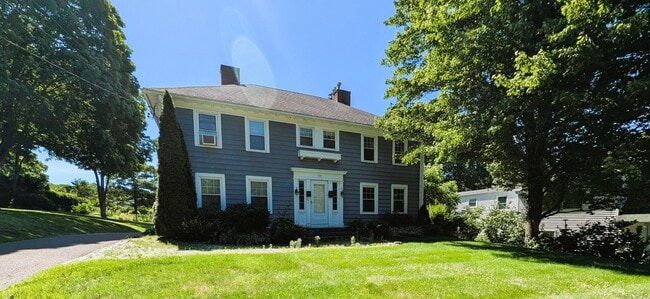 Primary Photo - 190 Cutler St