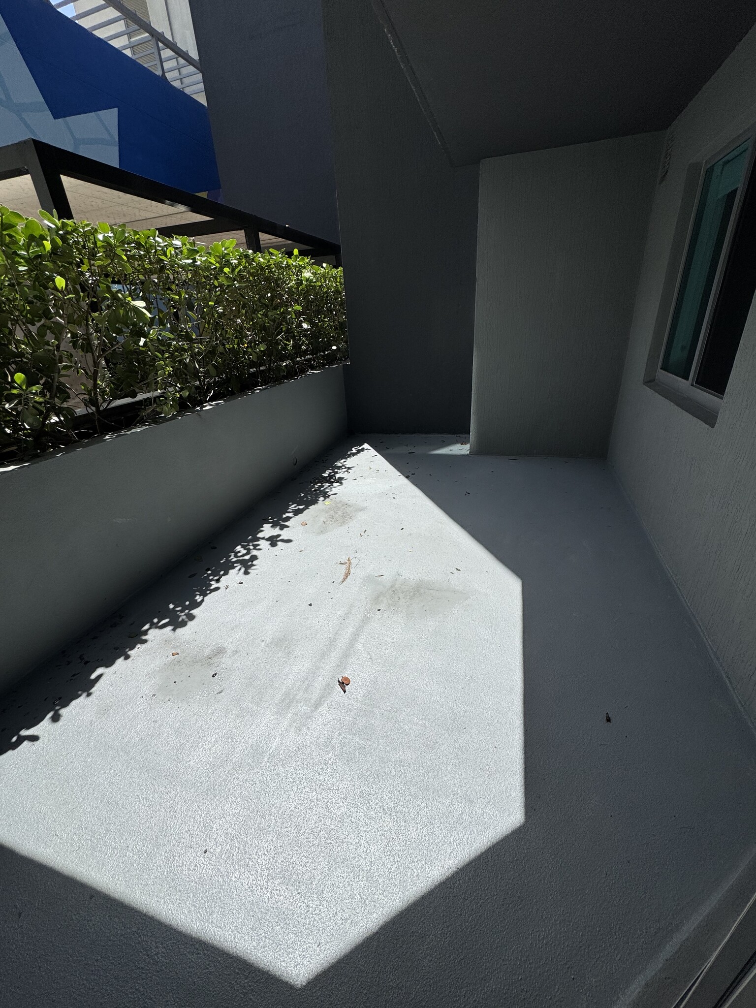 PRIVATE TERRACE - 60 NW 31st St