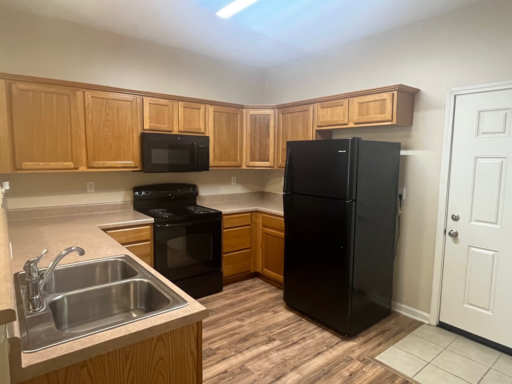 Kitchen - 292 Bella Sera Ln