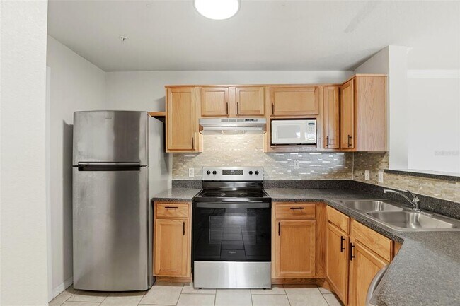 Building Photo - 5526 Pga Blvd