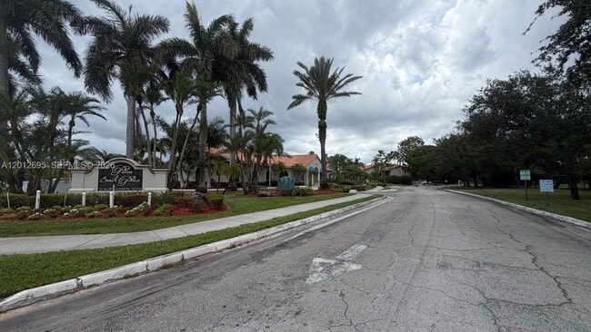 Building Photo - 1760 Windorah Way